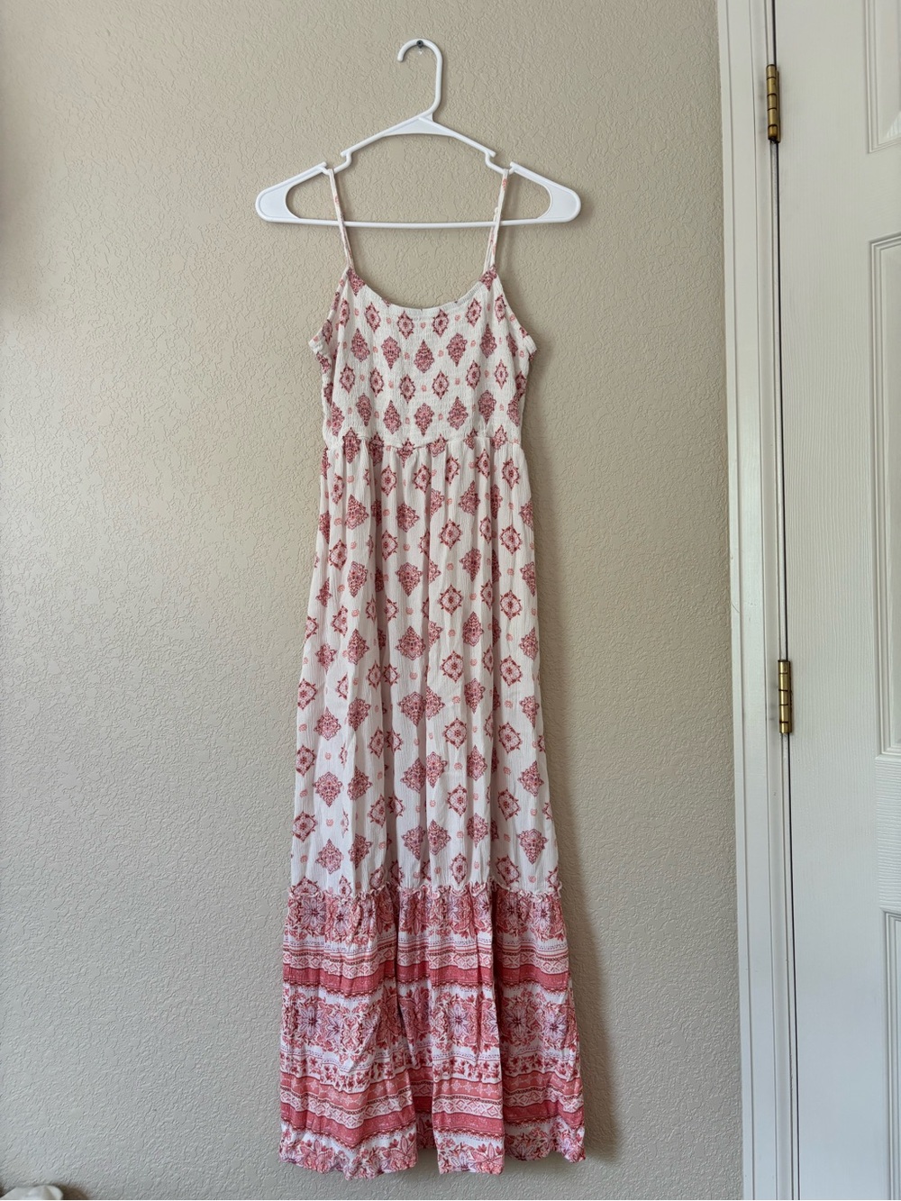 SO® Smocked Tiered Maxi Dress Juniors size M - Picture 2 of 7